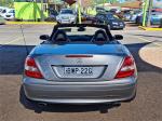 2004 Mercedes-Benz SLK-Class Roadster SLK200 Kompressor R171